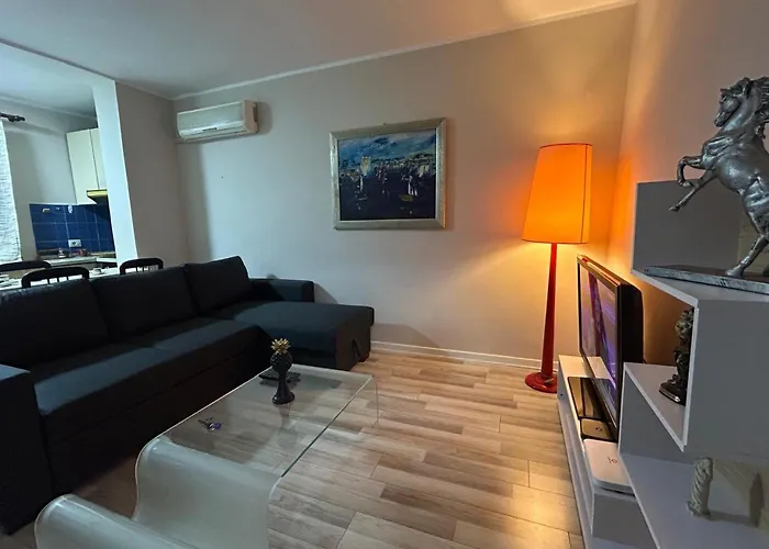 Alle\'S M Shyri Accommodations
