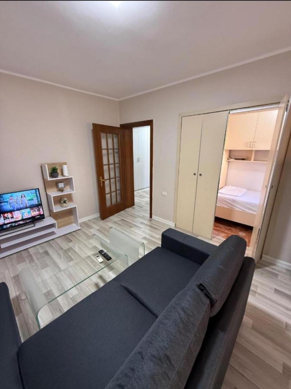 Alle's M Shyri Apartman